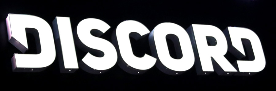 Discord booth 43507601795 cropped