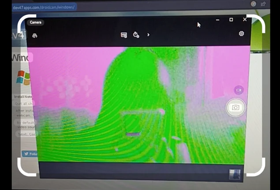how do i fix my webcam showing green and pinkish cam v0 3hap6nyv3nma1